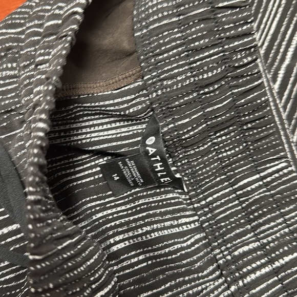 Athleta pants size 16 // 082926 - Picture 2 of 2